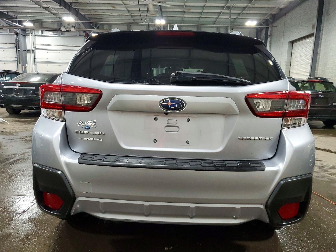 2021 Subaru Crosstrek Premium Silver vin: JF2GTAPC0M8251654