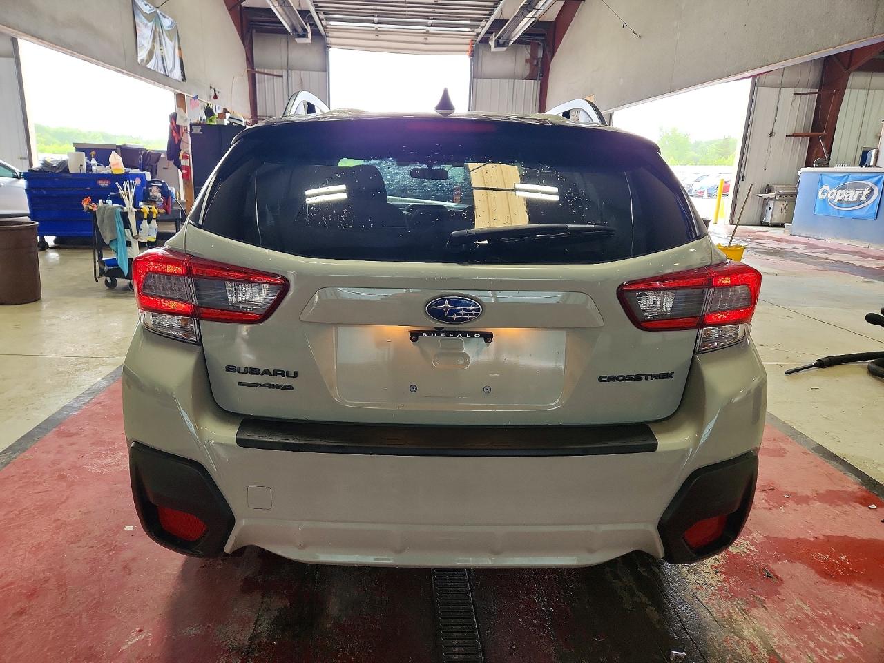 2023 Subaru Crosstrek Premium Beige vin: JF2GTAPC2P8250672