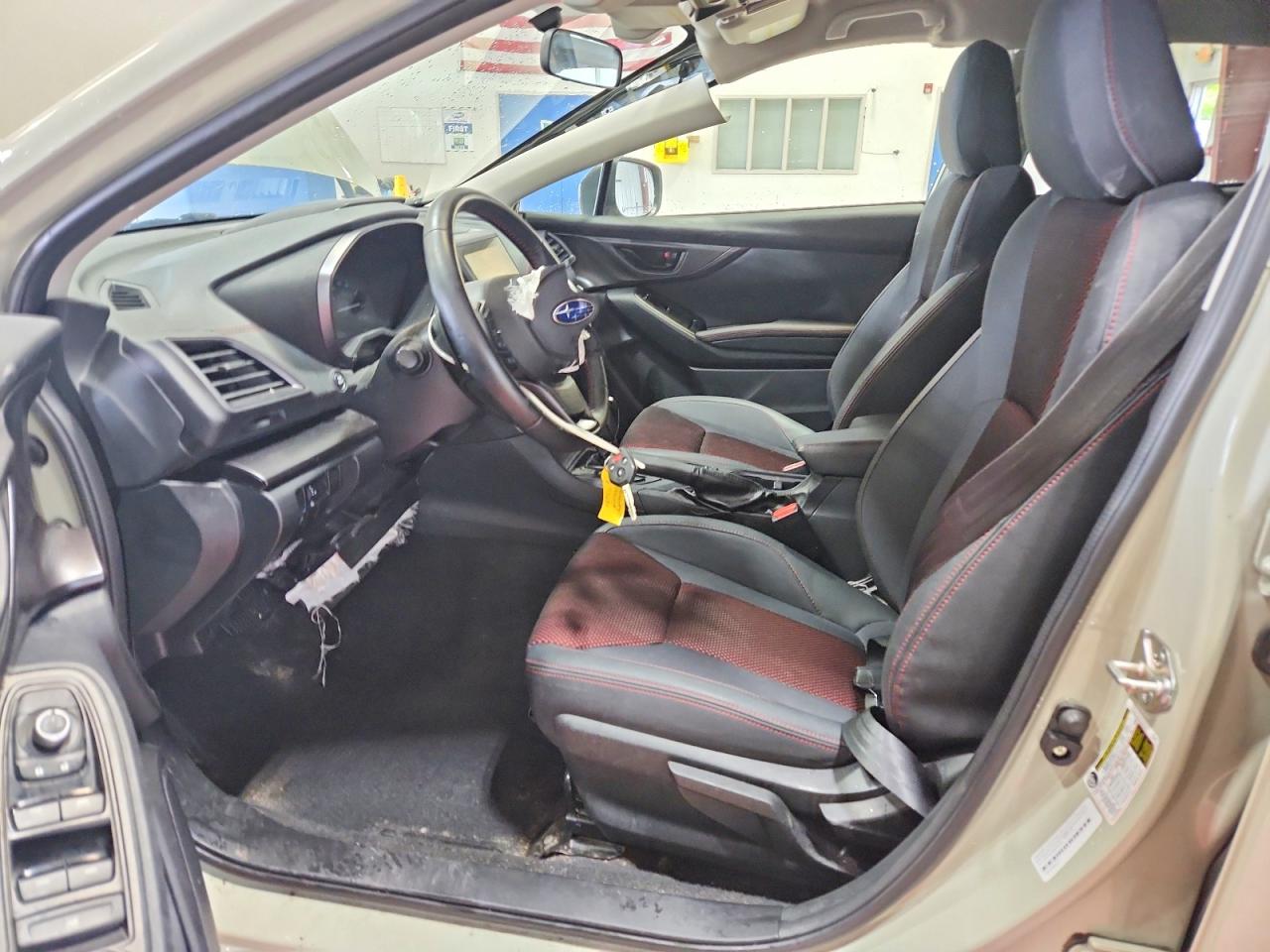 2023 Subaru Crosstrek Premium Beige vin: JF2GTAPC2P8250672
