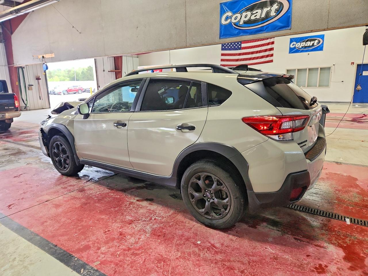 2023 Subaru Crosstrek Premium Beige vin: JF2GTAPC2P8250672