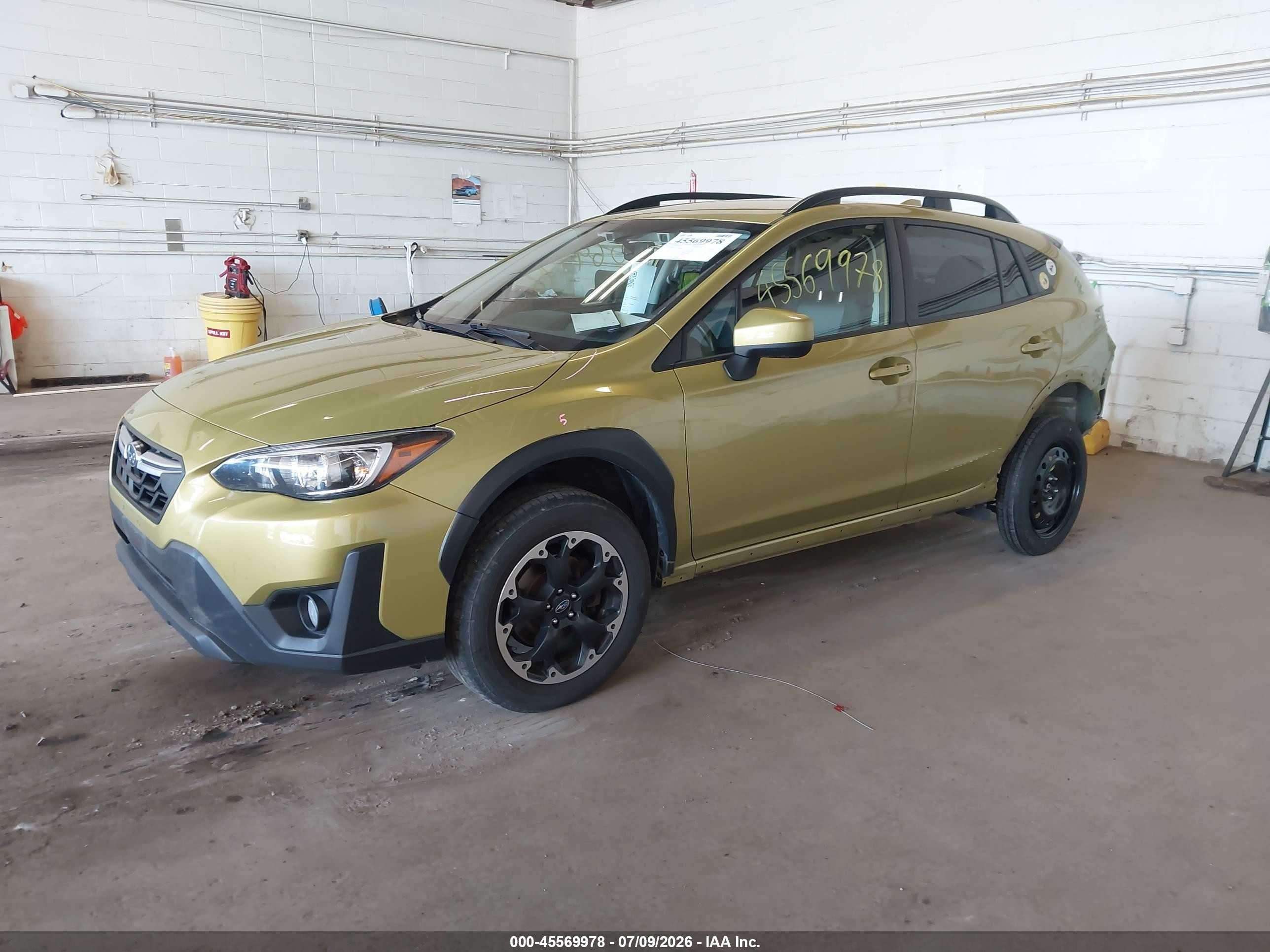 2023 Subaru Crosstrek Premium Gold vin: JF2GTAPC2PH211807