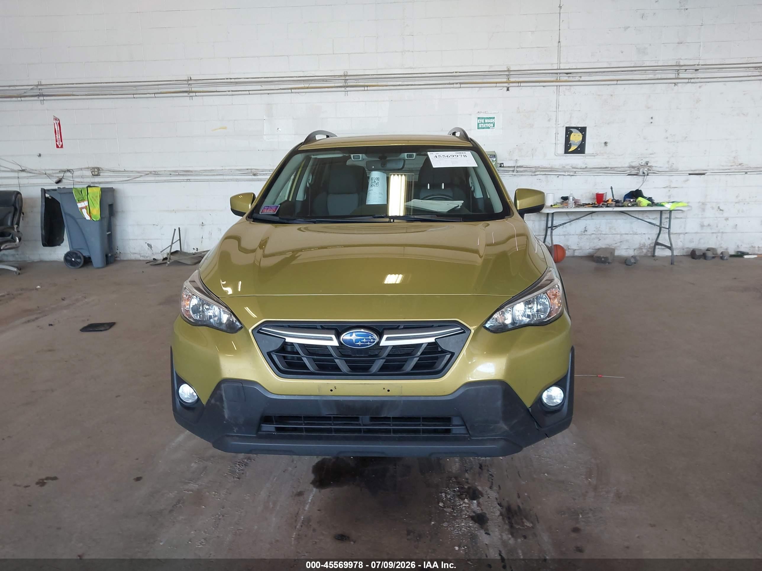 2023 Subaru Crosstrek Premium Gold vin: JF2GTAPC2PH211807