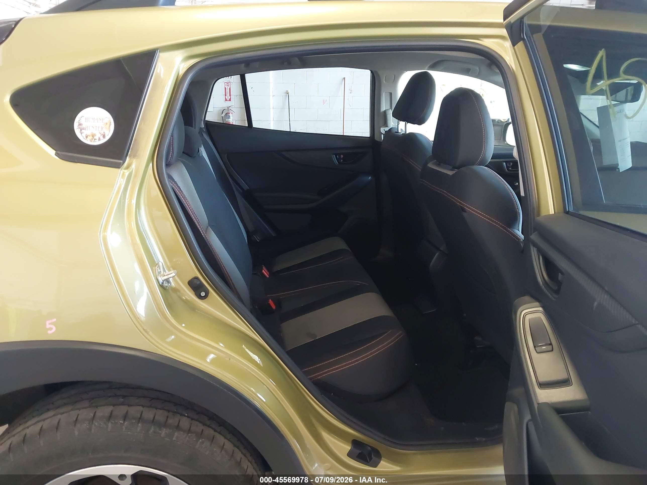 2023 Subaru Crosstrek Premium Gold vin: JF2GTAPC2PH211807