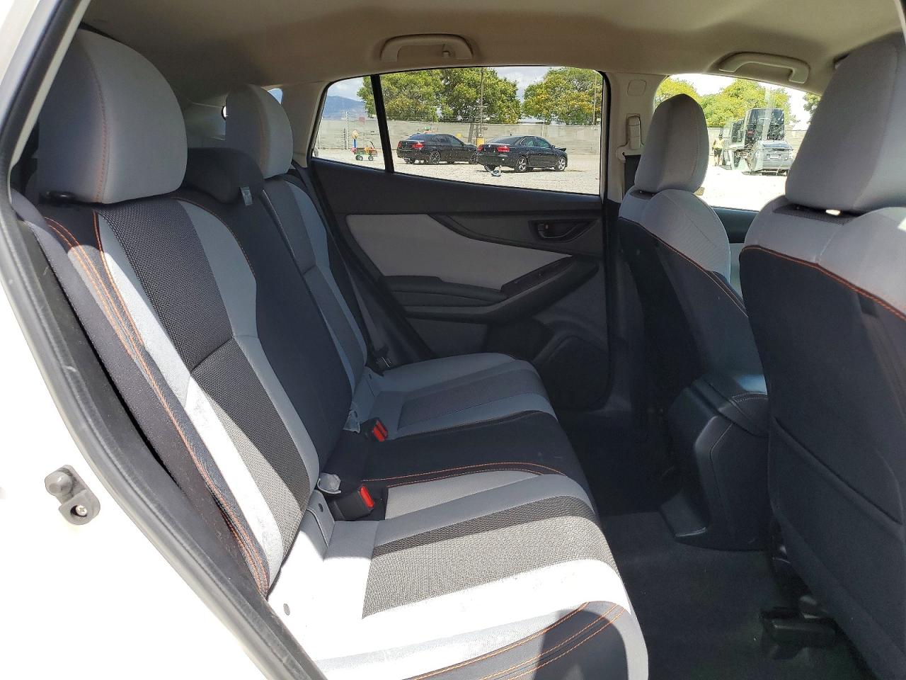 2021 Subaru Crosstrek Premium White vin: JF2GTAPC6MH347272