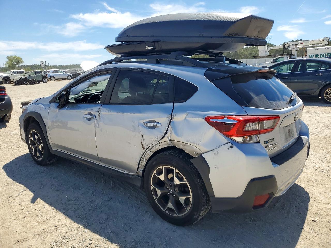 2020 Subaru Crosstrek Premium Silver vin: JF2GTAPC7L8258793