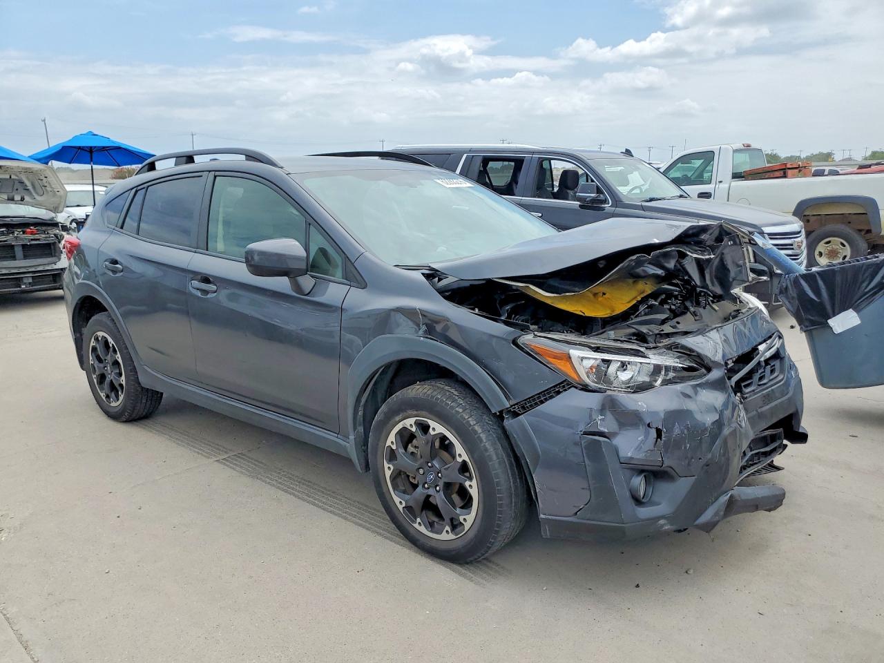 2021 Subaru Crosstrek Premium Gray vin: JF2GTAPC7M8209417