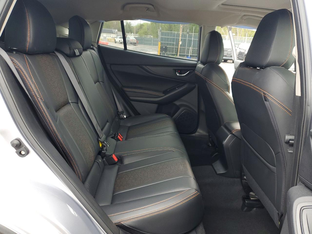 2023 Subaru Crosstrek Limited Silver vin: JF2GTHMC2P8326470