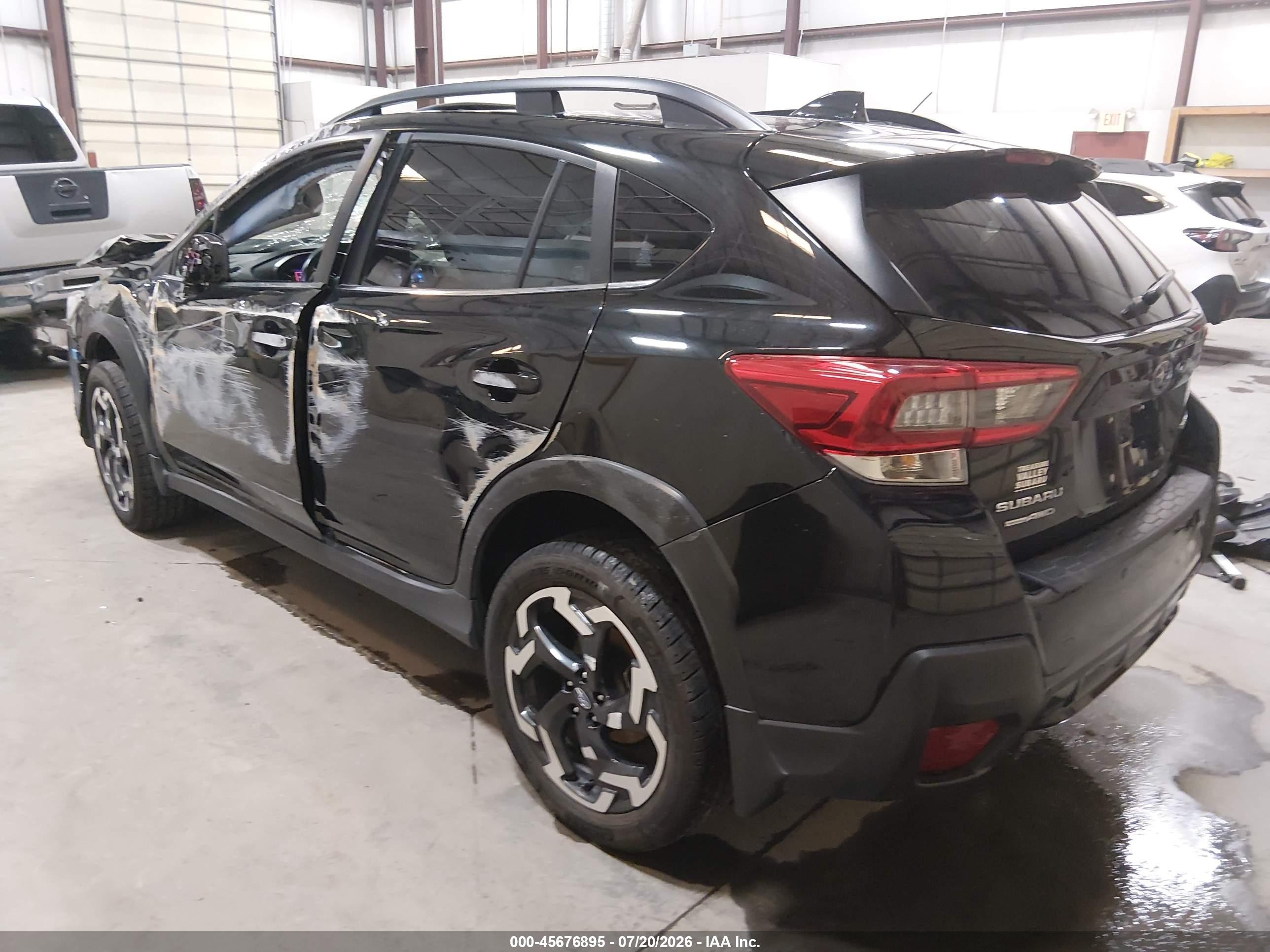 2023 Subaru Crosstrek Limited Black vin: JF2GTHMC2PH229348