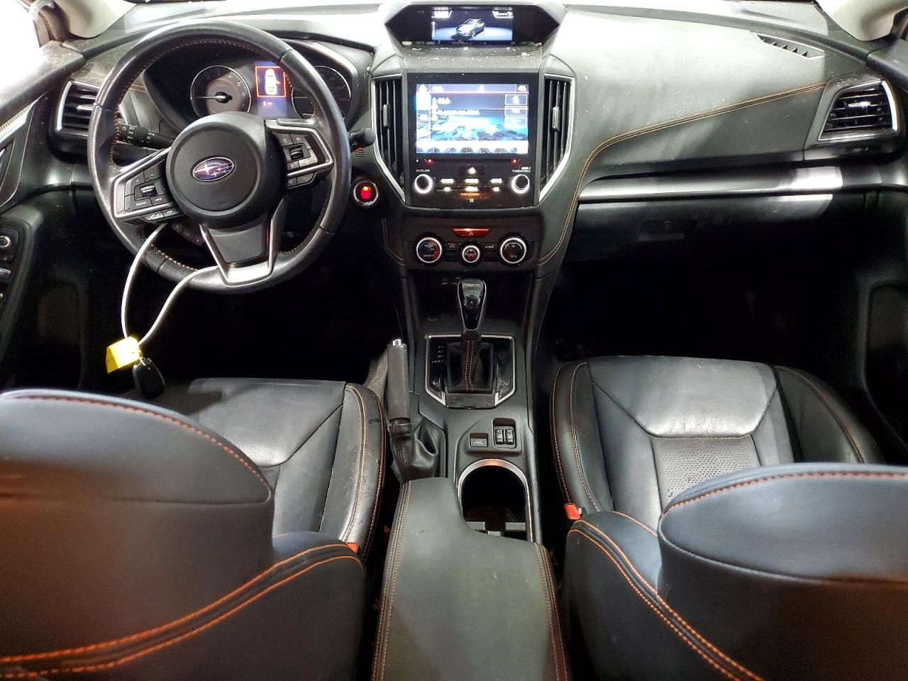 2021 Subaru Crosstrek Limited Silver vin: JF2GTHMC8M8395384
