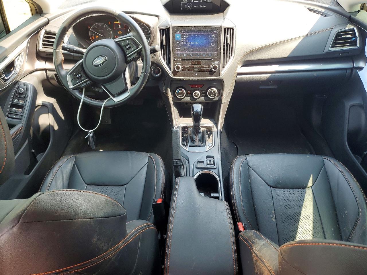 2021 Subaru Crosstrek Limited Серебряный vin: JF2GTHMCXM8685478