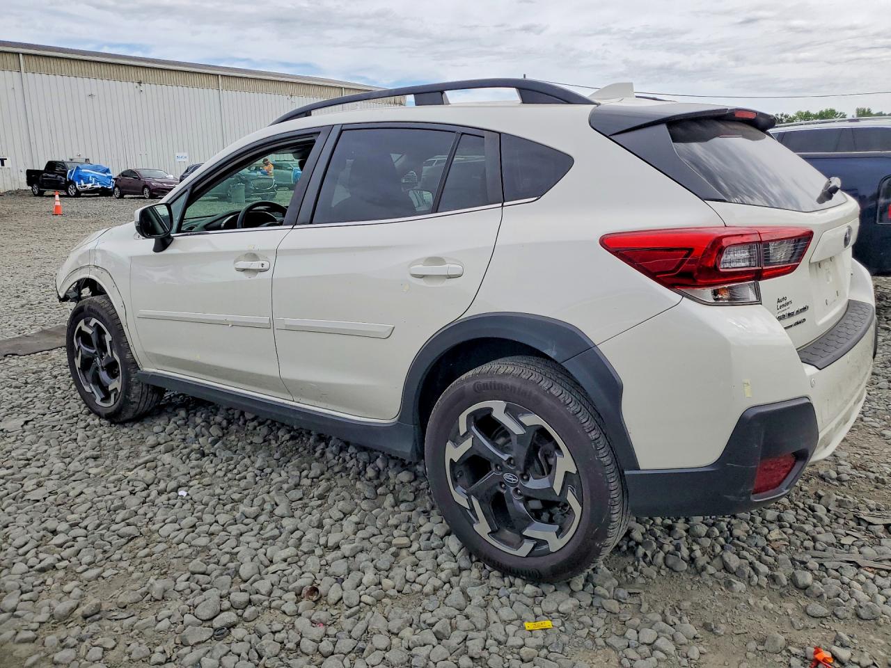 2021 Subaru Crosstrek Limited White vin: JF2GTHNC8M8326516