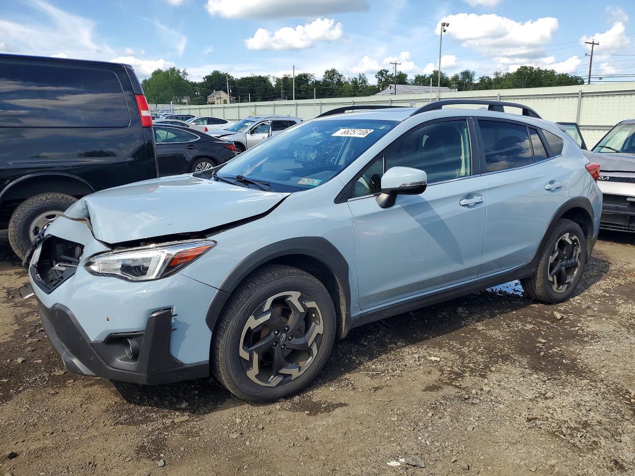 2022 Subaru Crosstrek Limited Blue vin: JF2GTHNC8N8218639