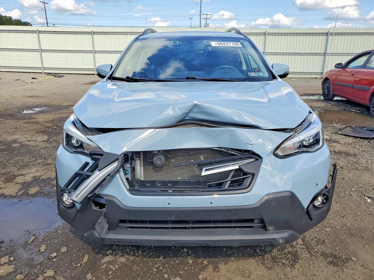 2022 Subaru Crosstrek Limited Blue vin: JF2GTHNC8N8218639