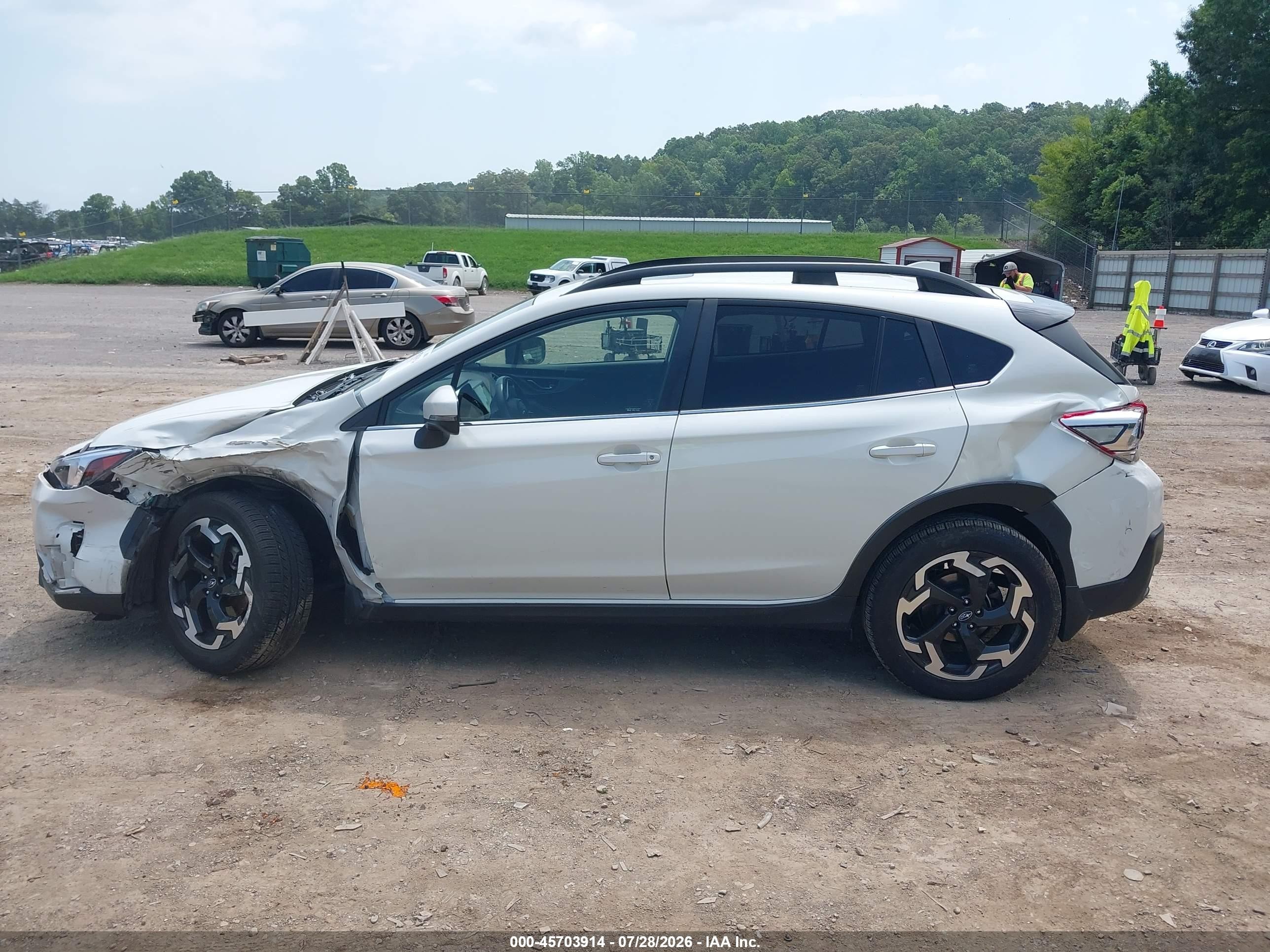 2021 Subaru Crosstrek Limited Белый vin: JF2GTHNC9MH663597
