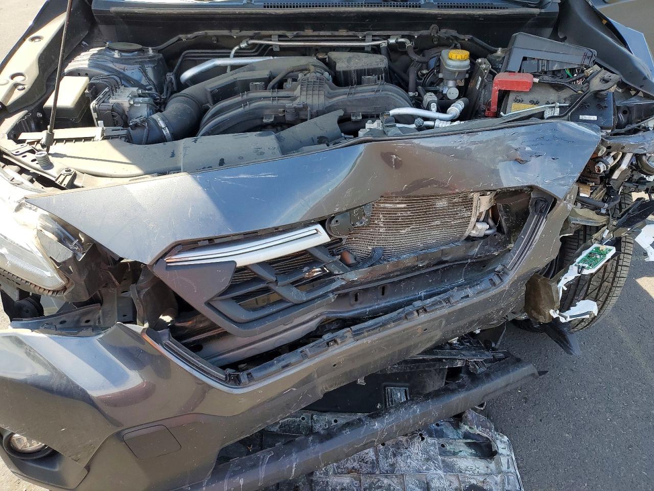 2021 Subaru Crosstrek Limited Gray vin: JF2GTHNCXMH235778