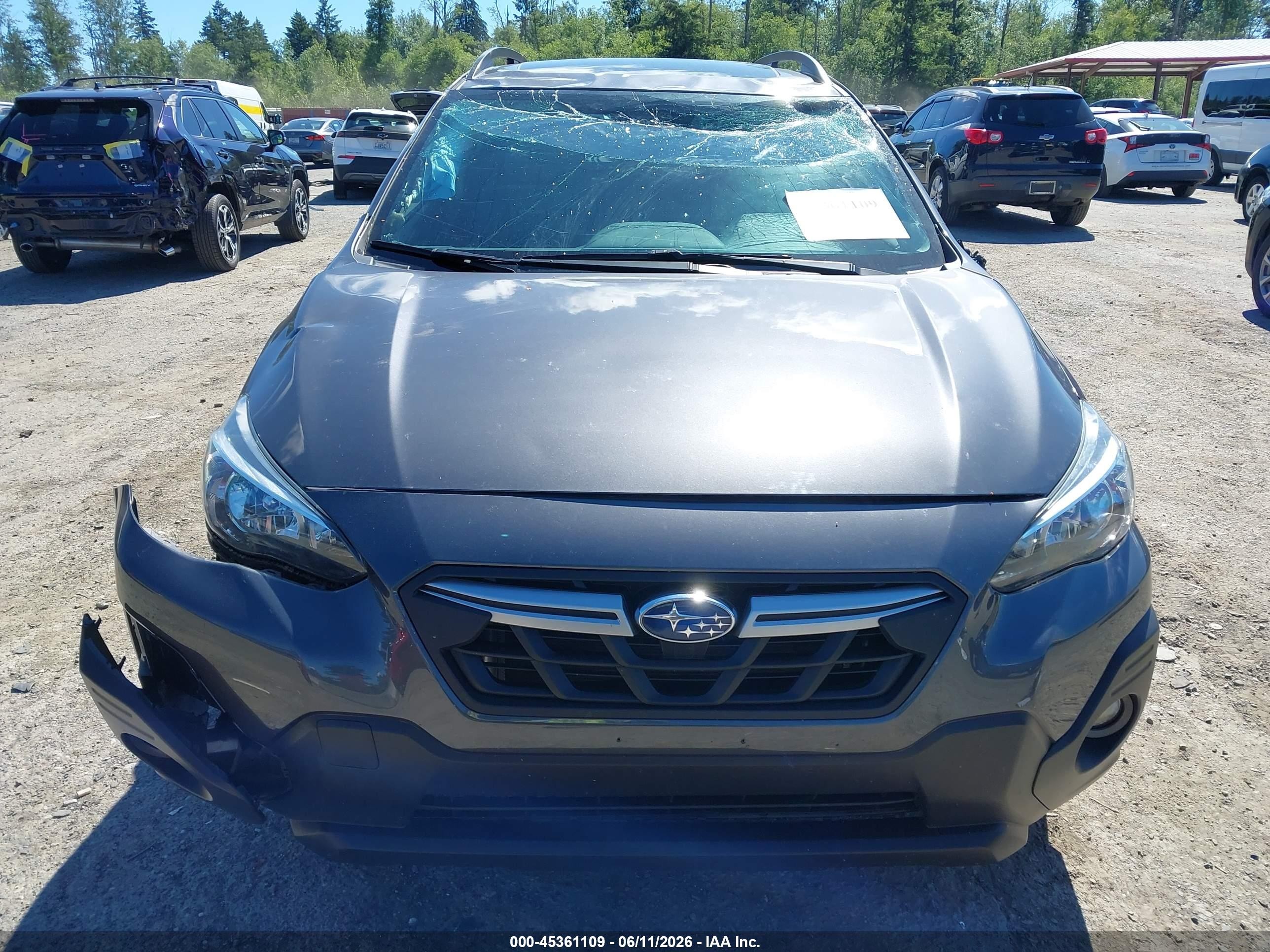 2022 Subaru Crosstrek Sport Gray vin: JF2GTHSC8NH230942