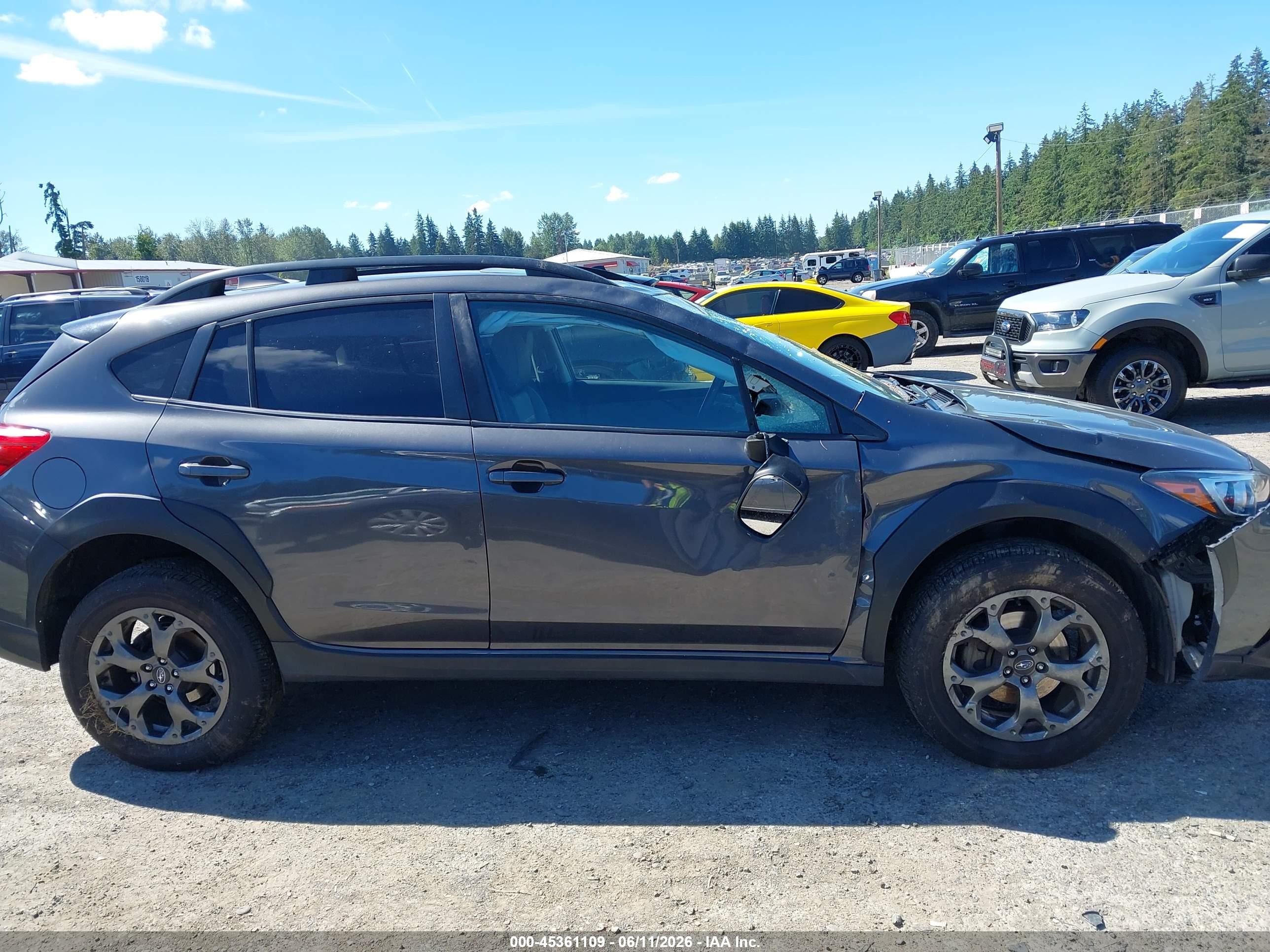 2022 Subaru Crosstrek Sport Gray vin: JF2GTHSC8NH230942