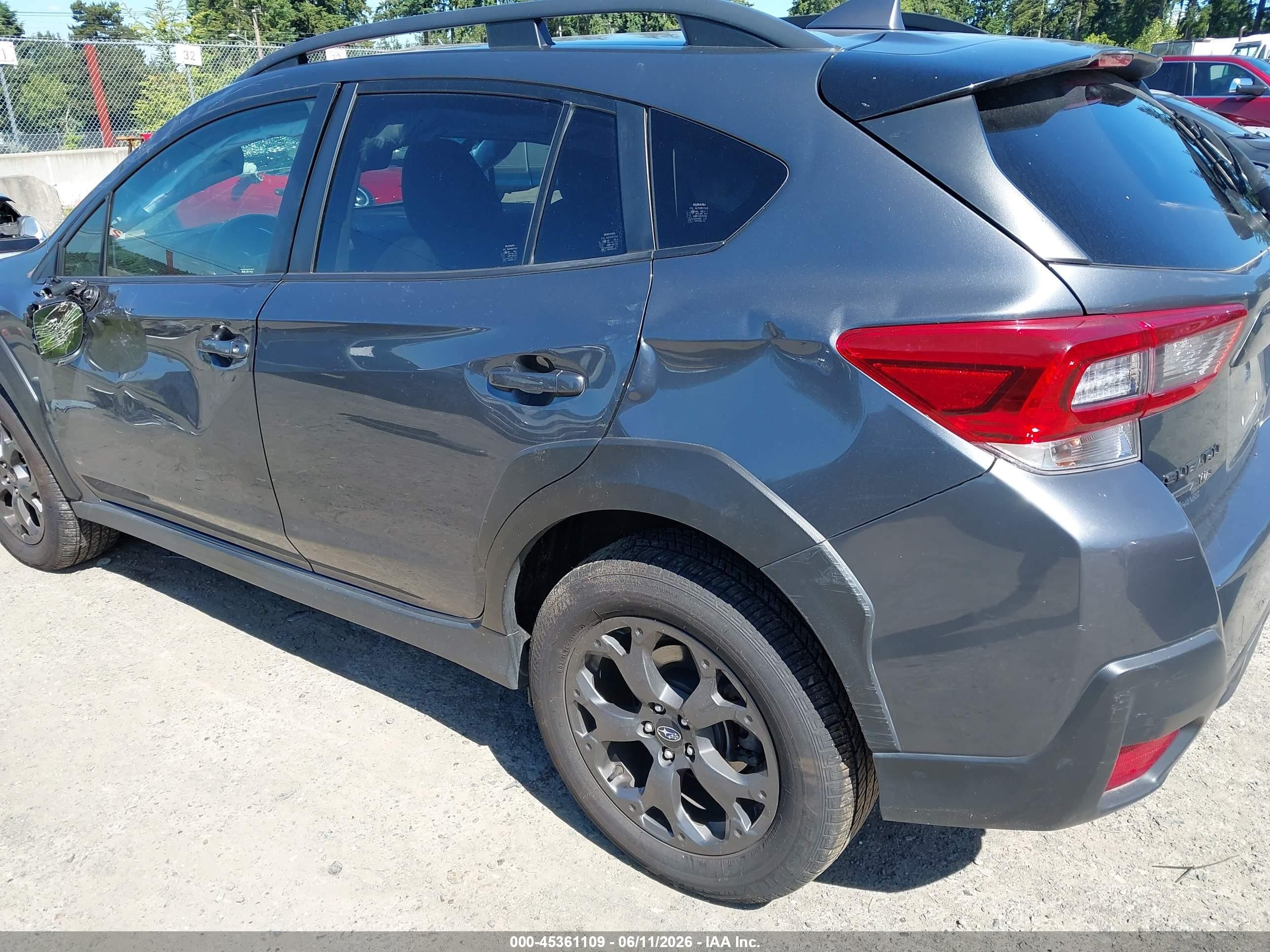 2022 Subaru Crosstrek Sport Gray vin: JF2GTHSC8NH230942