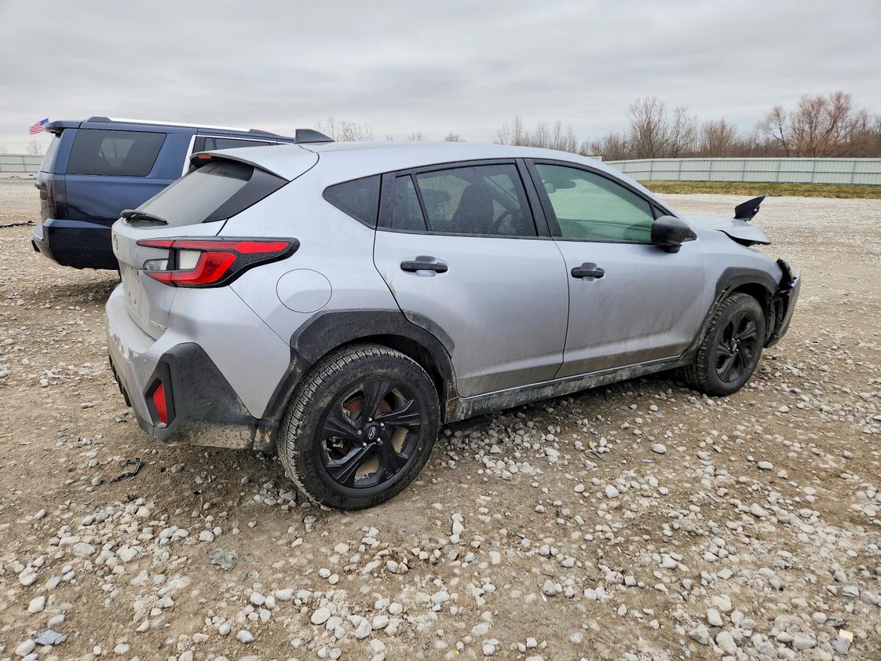 2024 Subaru Crosstrek Silver vin: JF2GUABC5R8389122