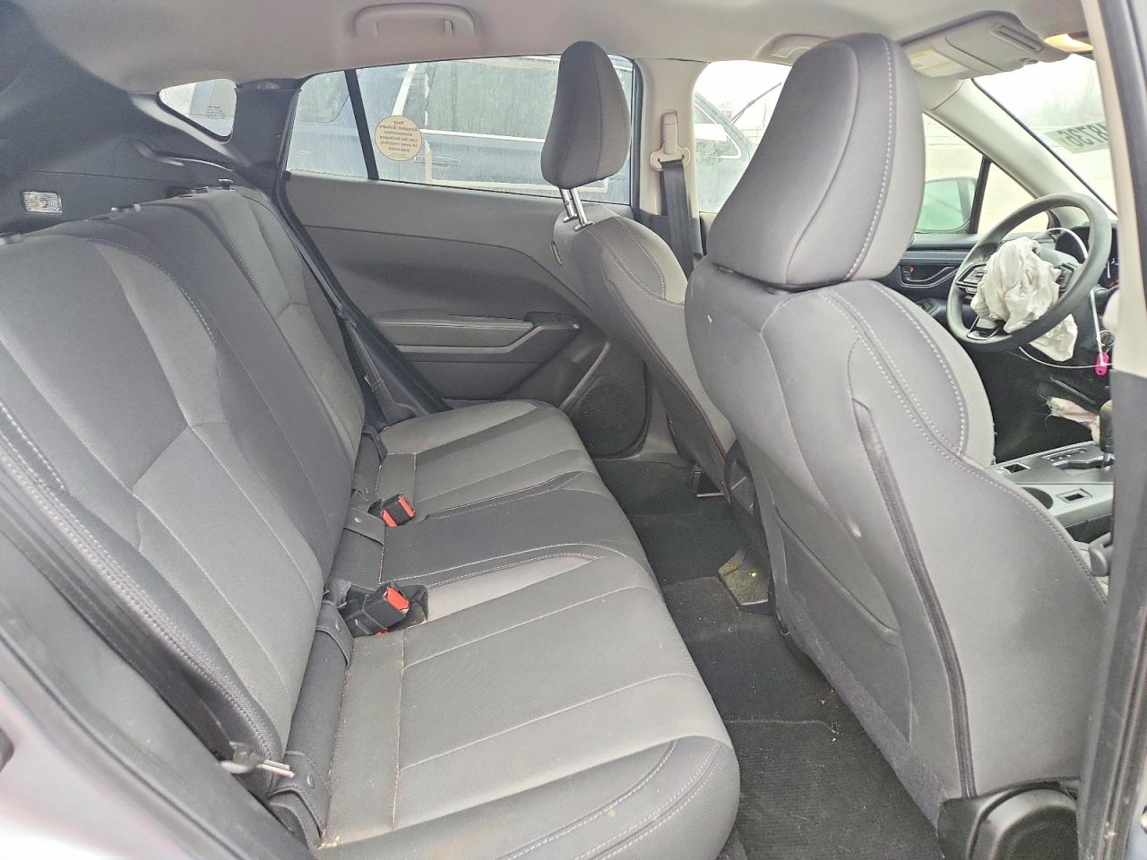 2024 Subaru Crosstrek Silver vin: JF2GUABC5R8389122