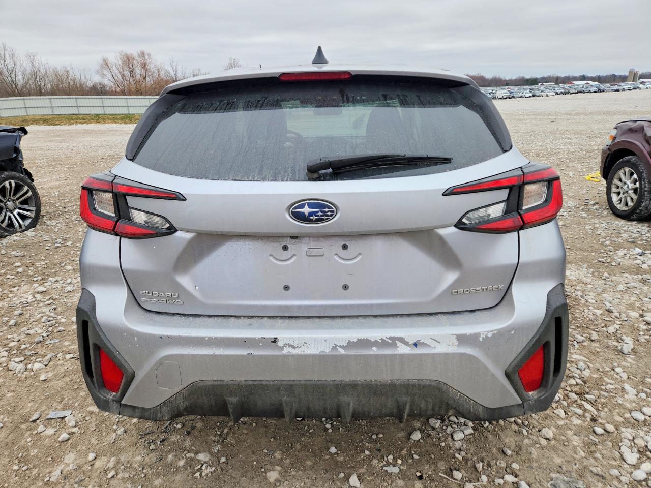 2024 Subaru Crosstrek Silver vin: JF2GUABC5R8389122