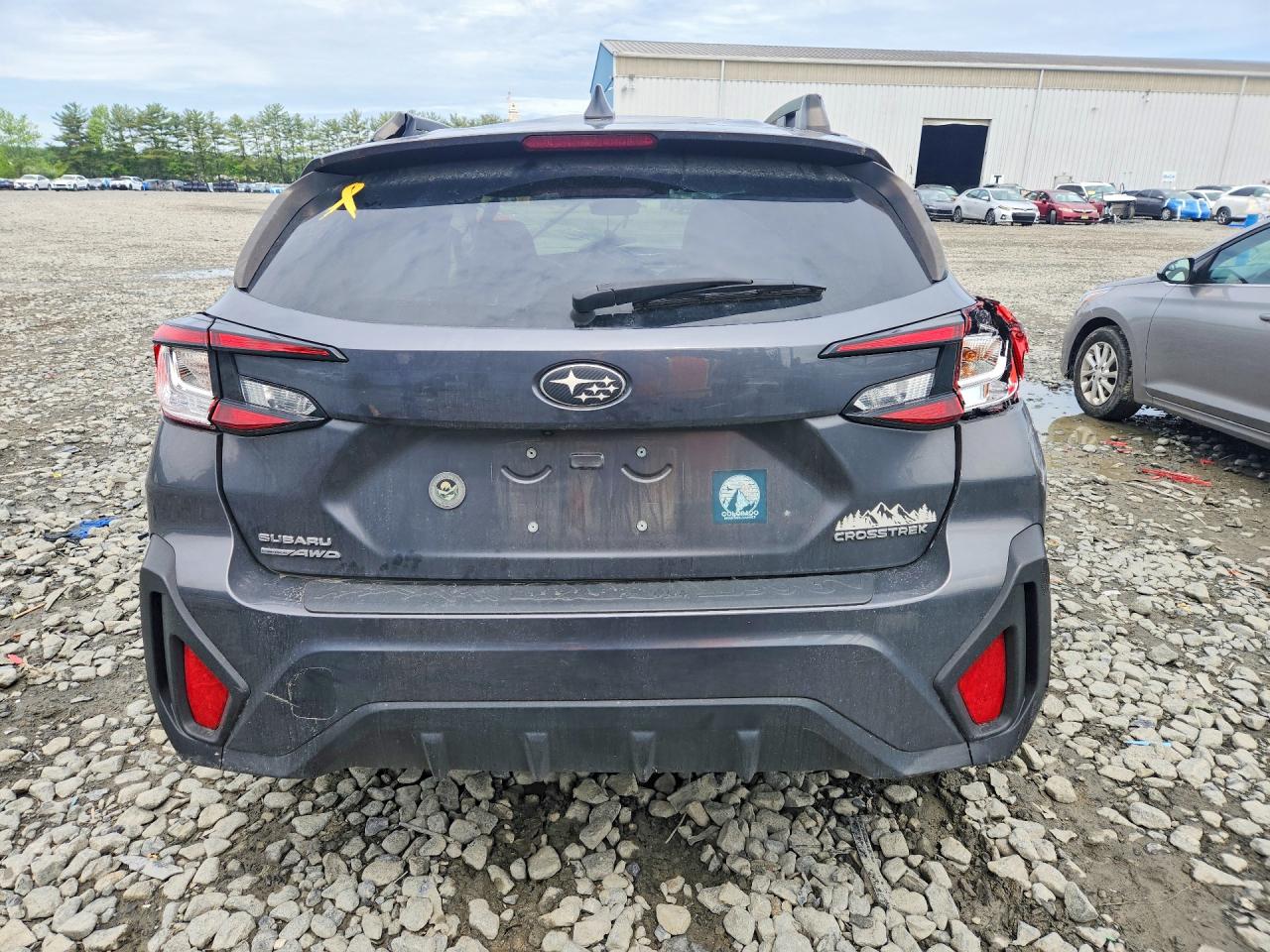 2024 Subaru Crosstrek Premium Silver vin: JF2GUADC0R8204925