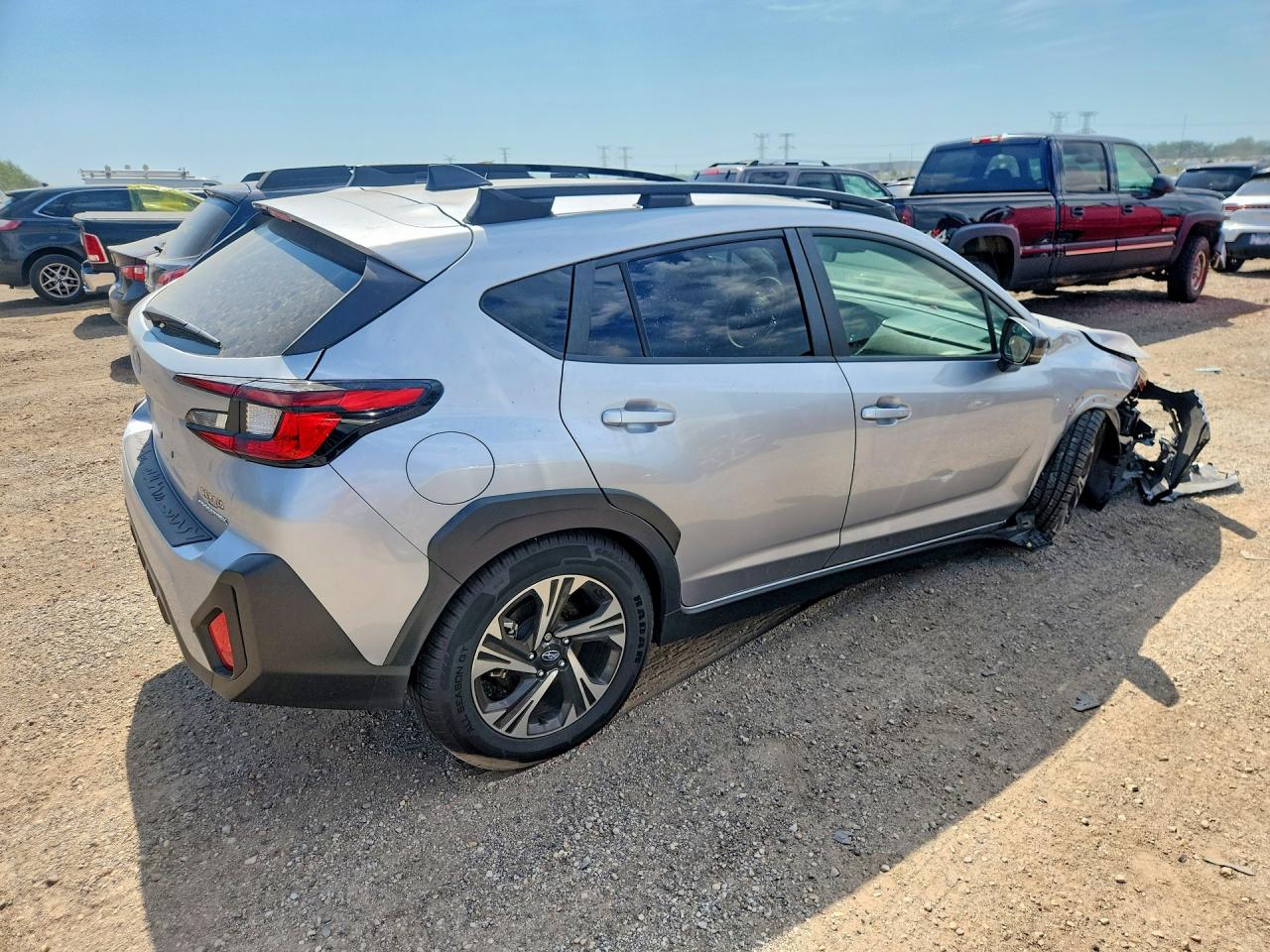 2024 Subaru Crosstrek Premium Silver vin: JF2GUADC2RH358830