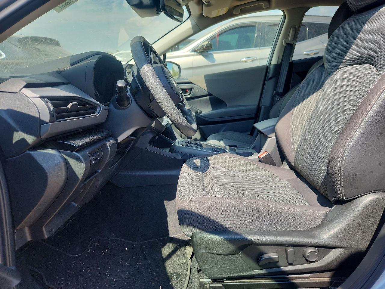 2024 Subaru Crosstrek Premium Silver vin: JF2GUADC2RH358830