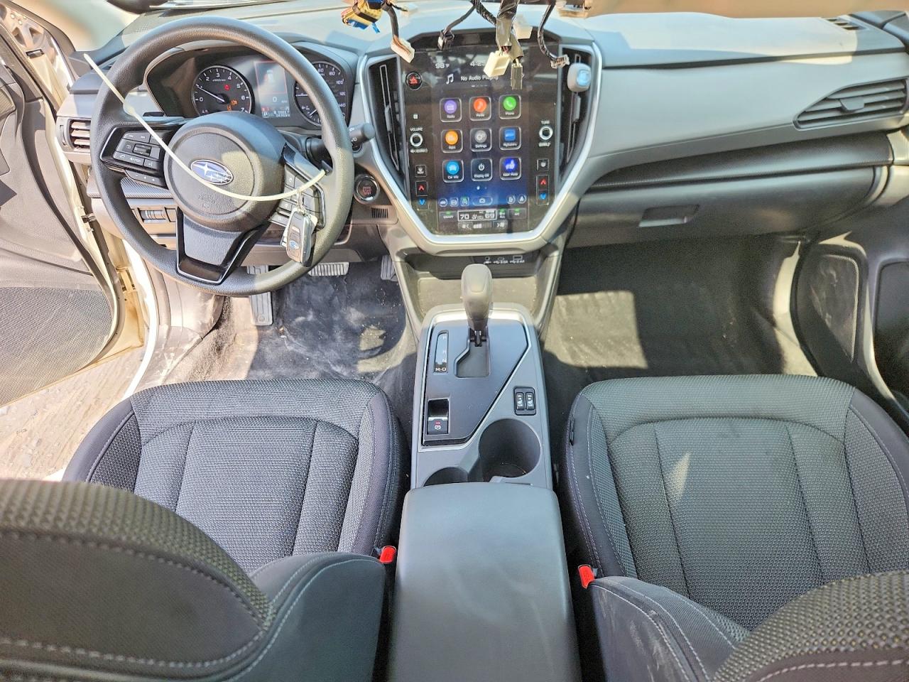 2024 Subaru Crosstrek Premium White vin: JF2GUADC3R8254833