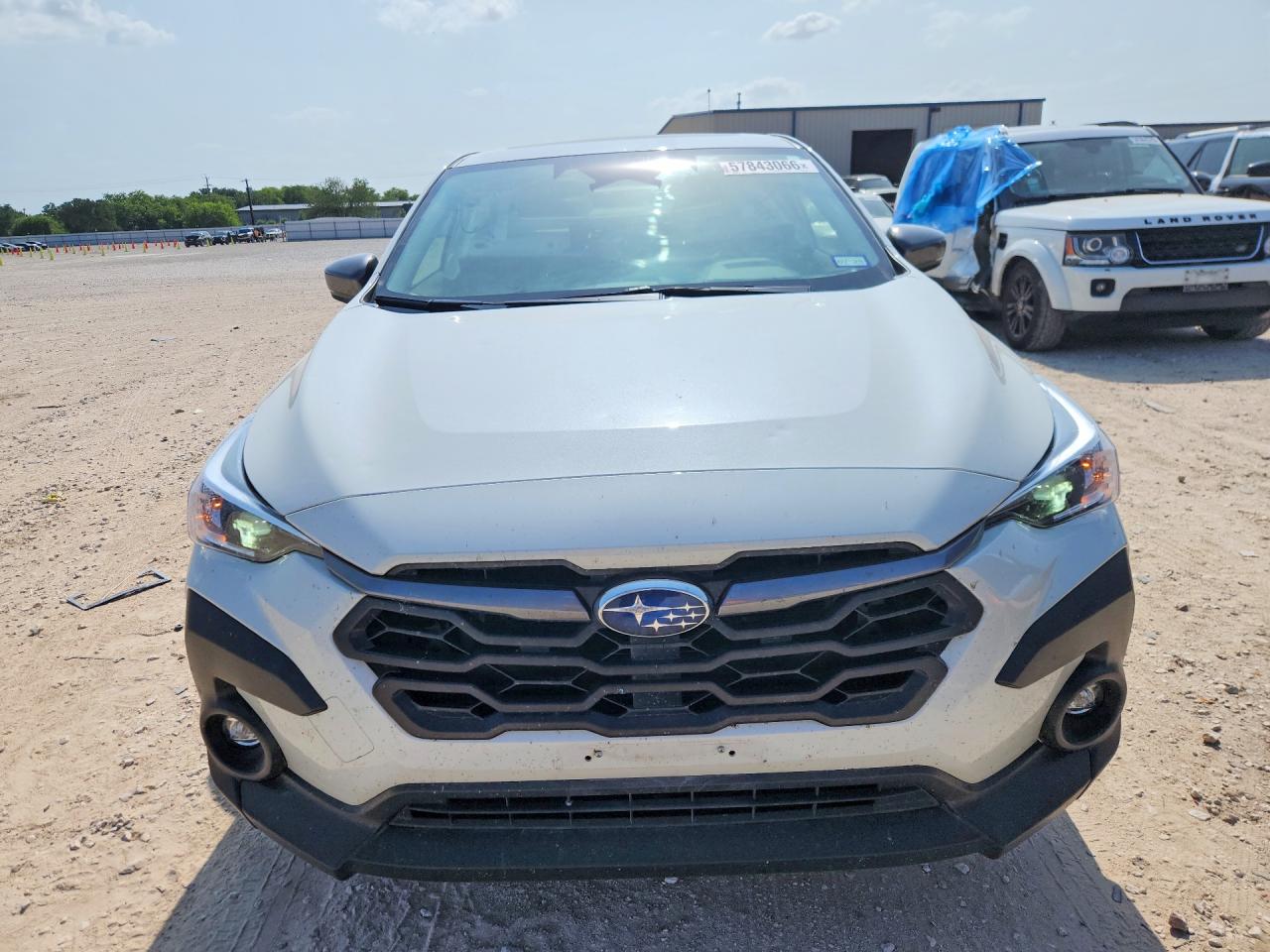 2024 Subaru Crosstrek Premium White vin: JF2GUADC3R8254833