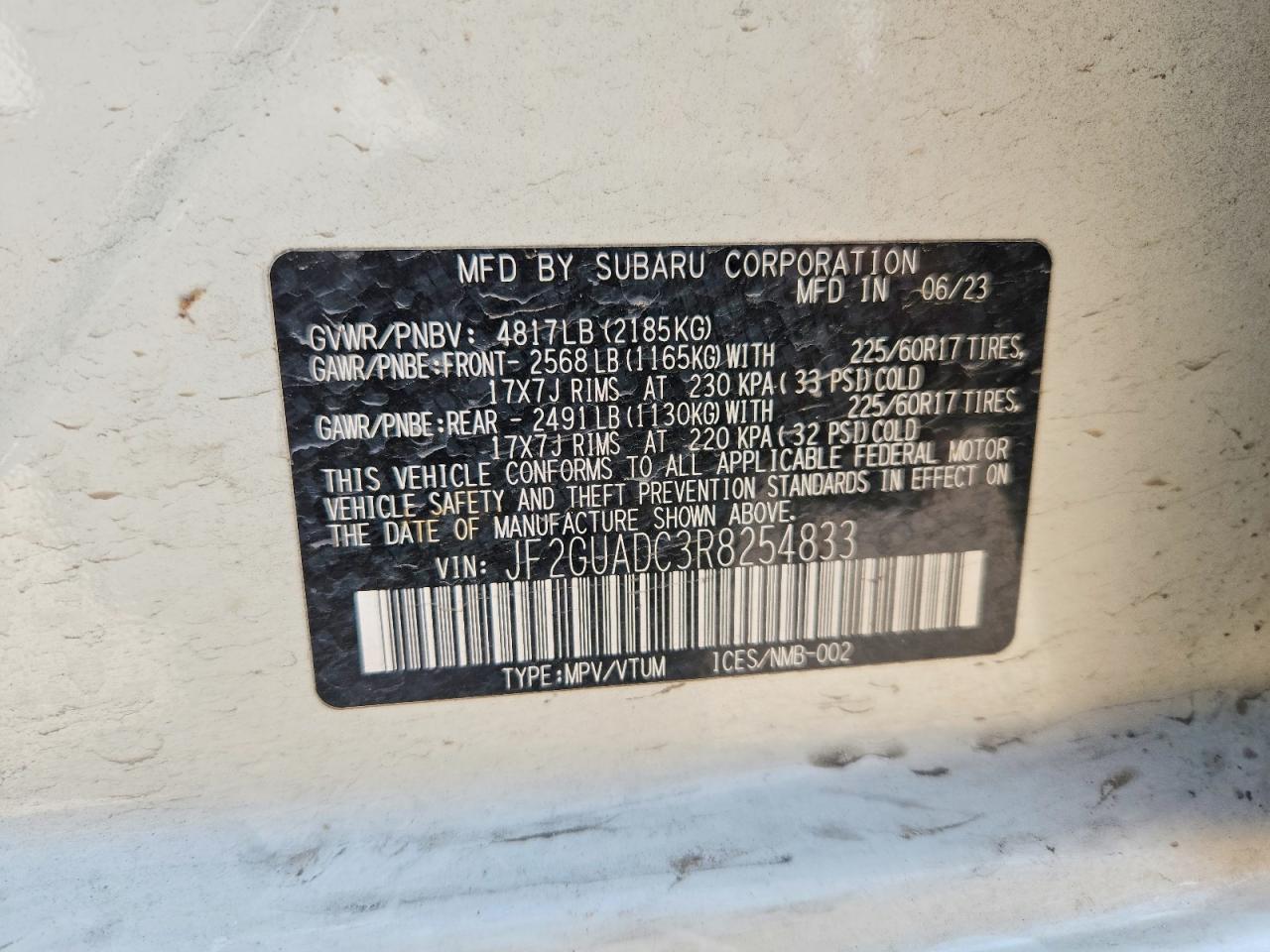 2024 Subaru Crosstrek Premium White vin: JF2GUADC3R8254833