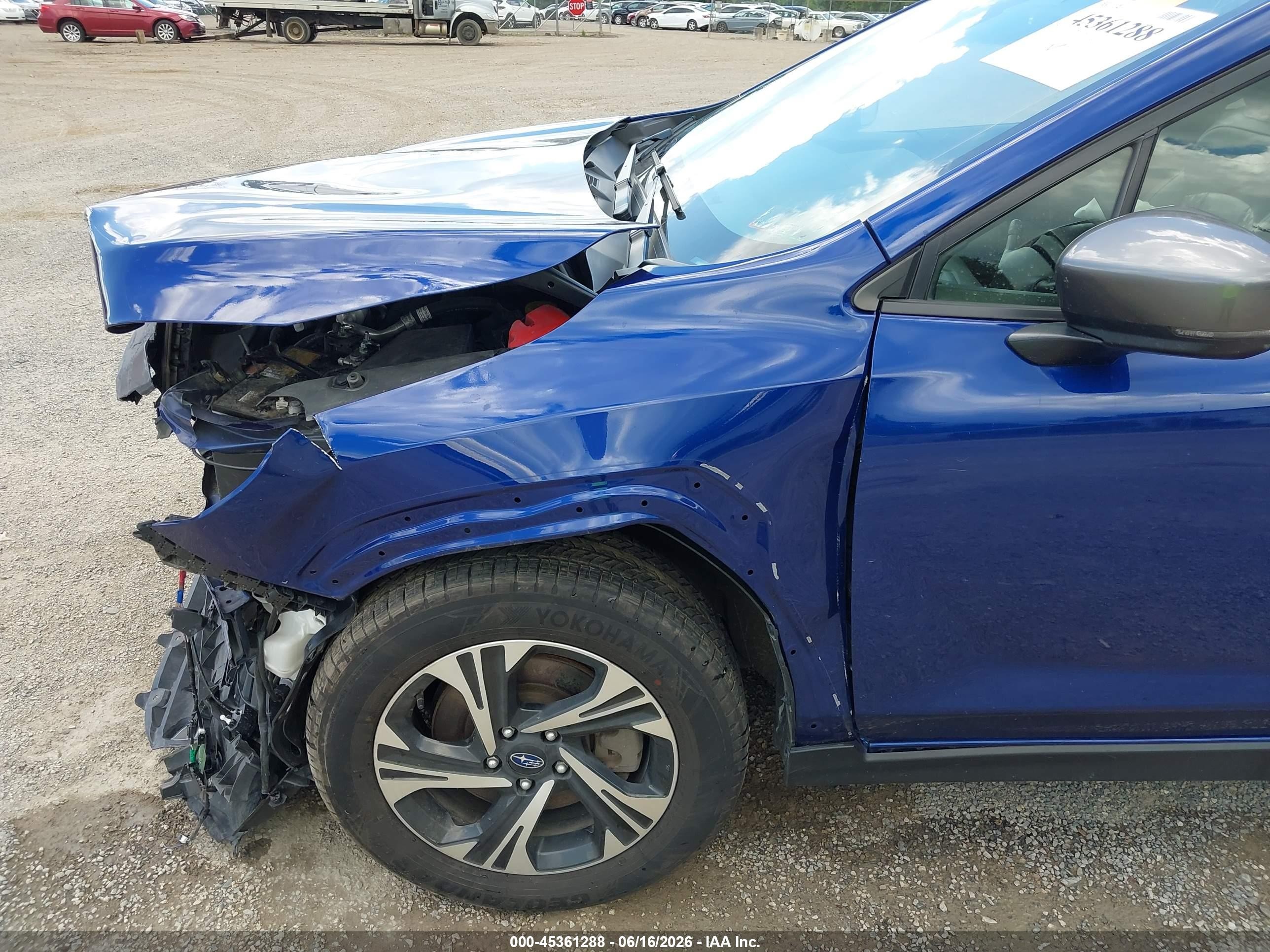 2024 Subaru Crosstrek Premium Blue vin: JF2GUADC4R8268269