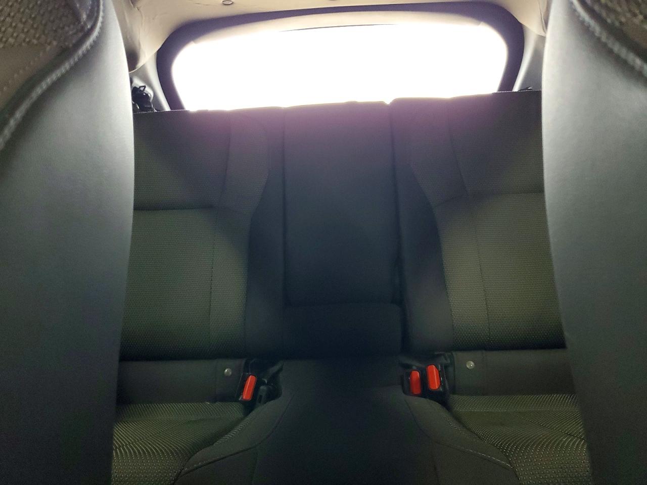 2024 Subaru Crosstrek Premium Silver vin: JF2GUADC5R8222689