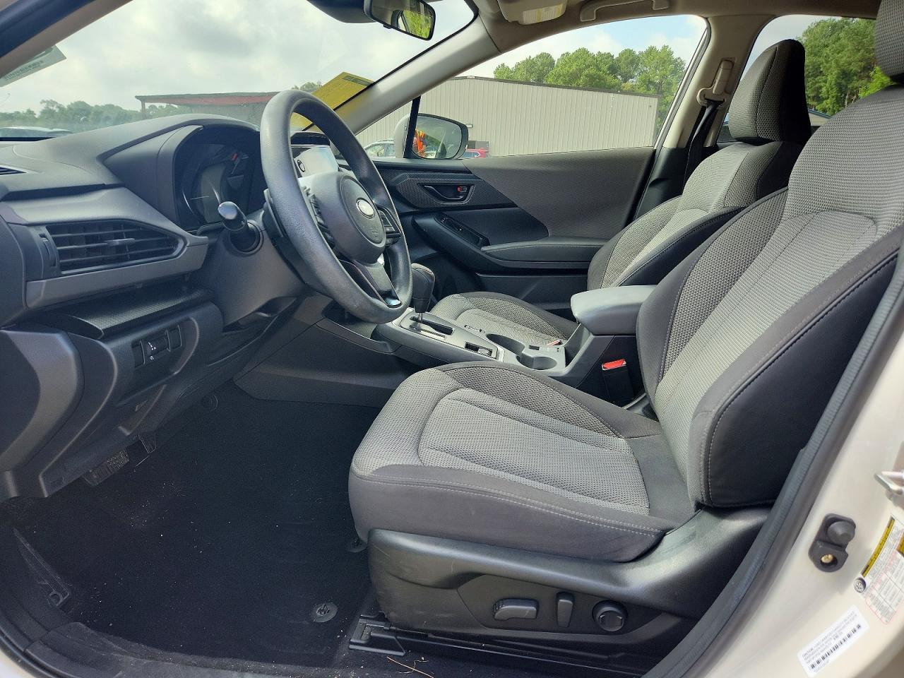 2024 Subaru Crosstrek Premium White vin: JF2GUADC6R8206615