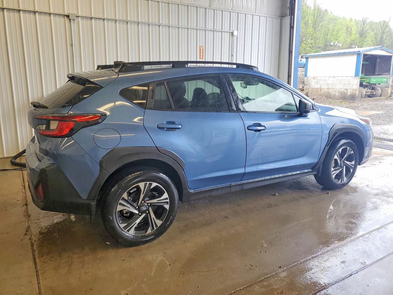 2024 Subaru Crosstrek Premium Blue vin: JF2GUADC6RH911916
