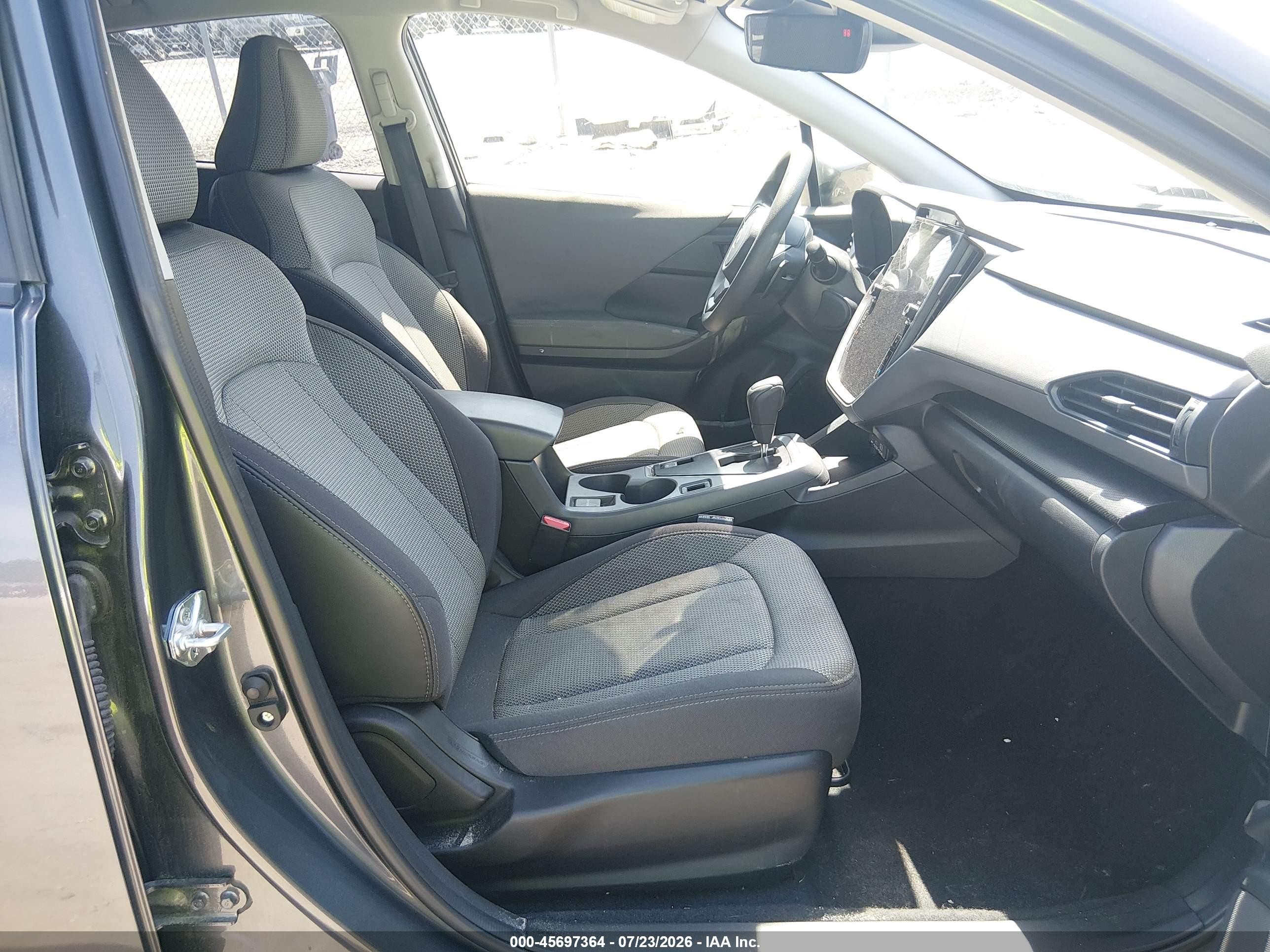 2024 Subaru Crosstrek Premium Gray vin: JF2GUADC8R8304464