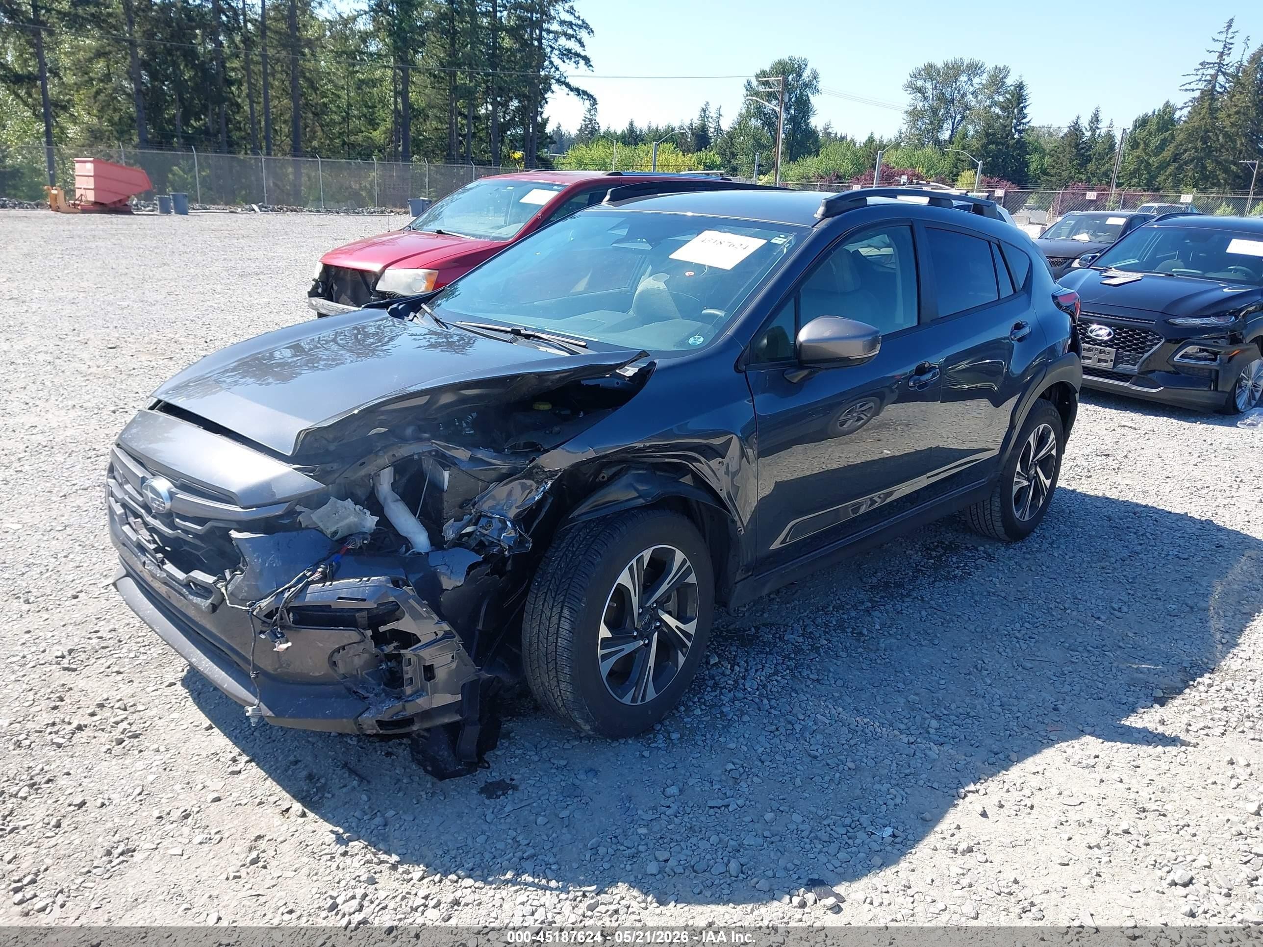 2024 Subaru Crosstrek Premium Gray vin: JF2GUADC8RH217700