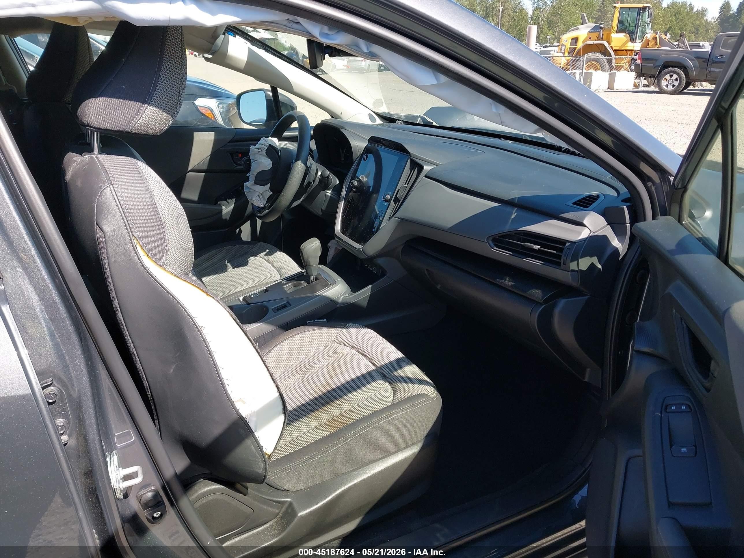 2024 Subaru Crosstrek Premium Gray vin: JF2GUADC8RH217700