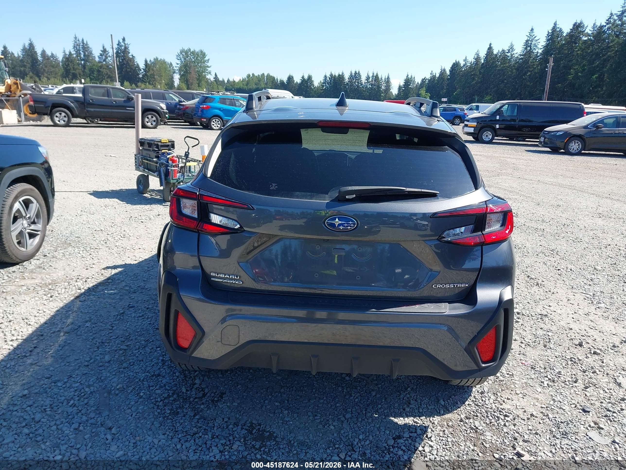 2024 Subaru Crosstrek Premium Gray vin: JF2GUADC8RH217700