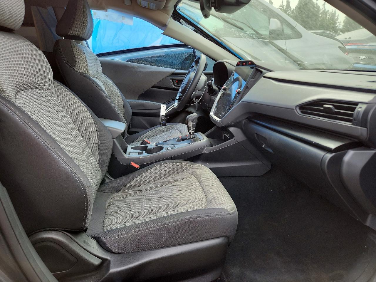 2024 Subaru Crosstrek Premium Gray vin: JF2GUADC9R8917922