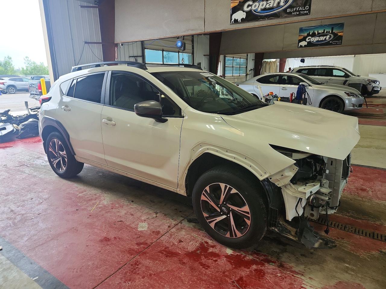 2024 Subaru Crosstrek Premium White vin: JF2GUADC9RH286864