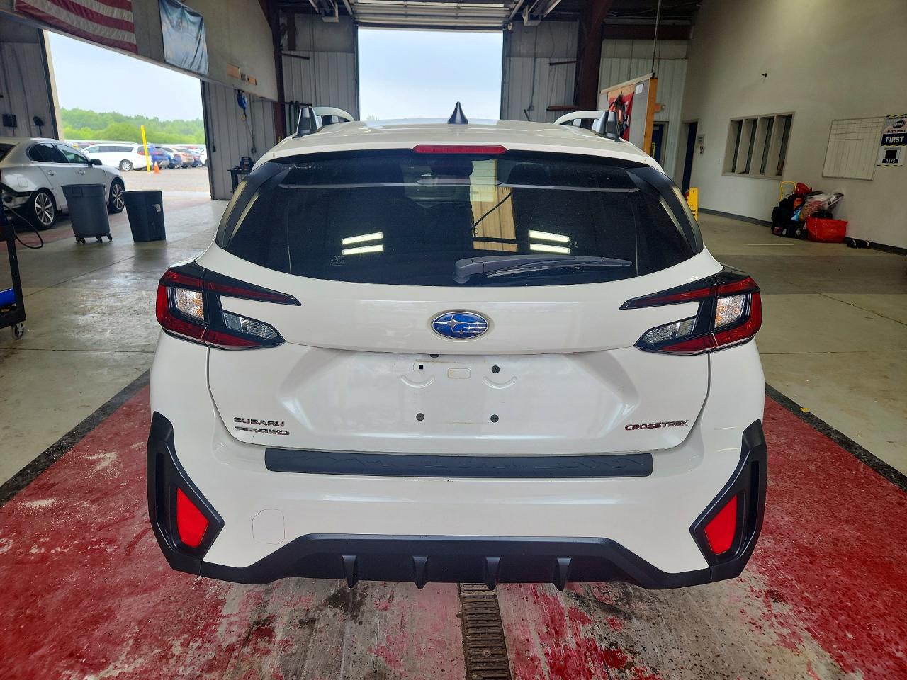 2024 Subaru Crosstrek Premium White vin: JF2GUADC9RH286864