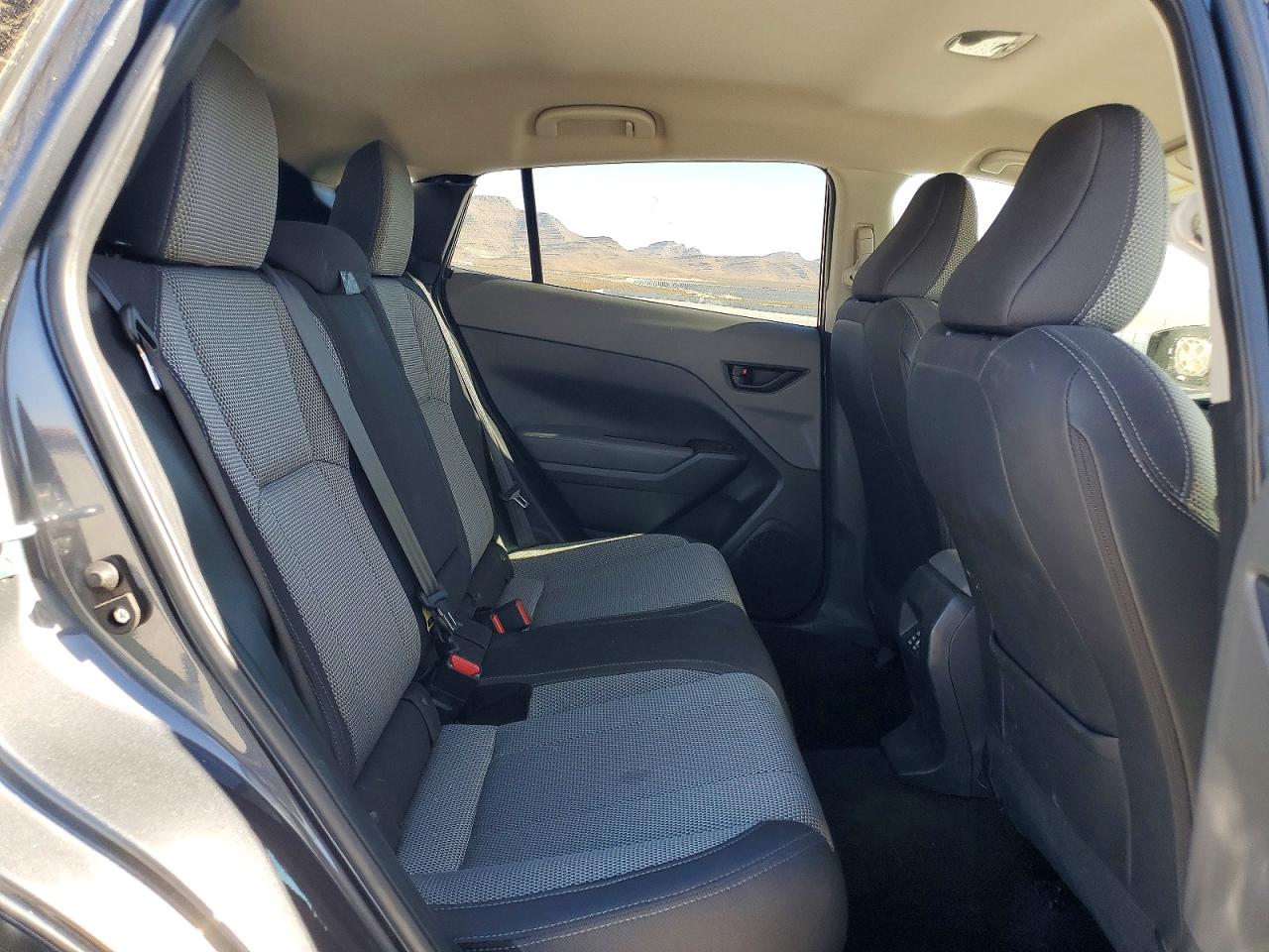 2024 Subaru Crosstrek Premium Charcoal vin: JF2GUADCXR8850358