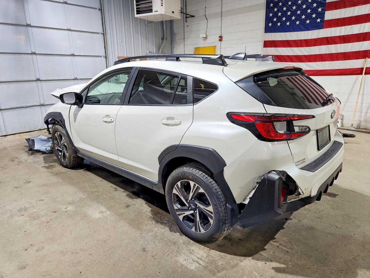 2025 Subaru Crosstrek Premium White vin: JF2GUHDC1S8225801