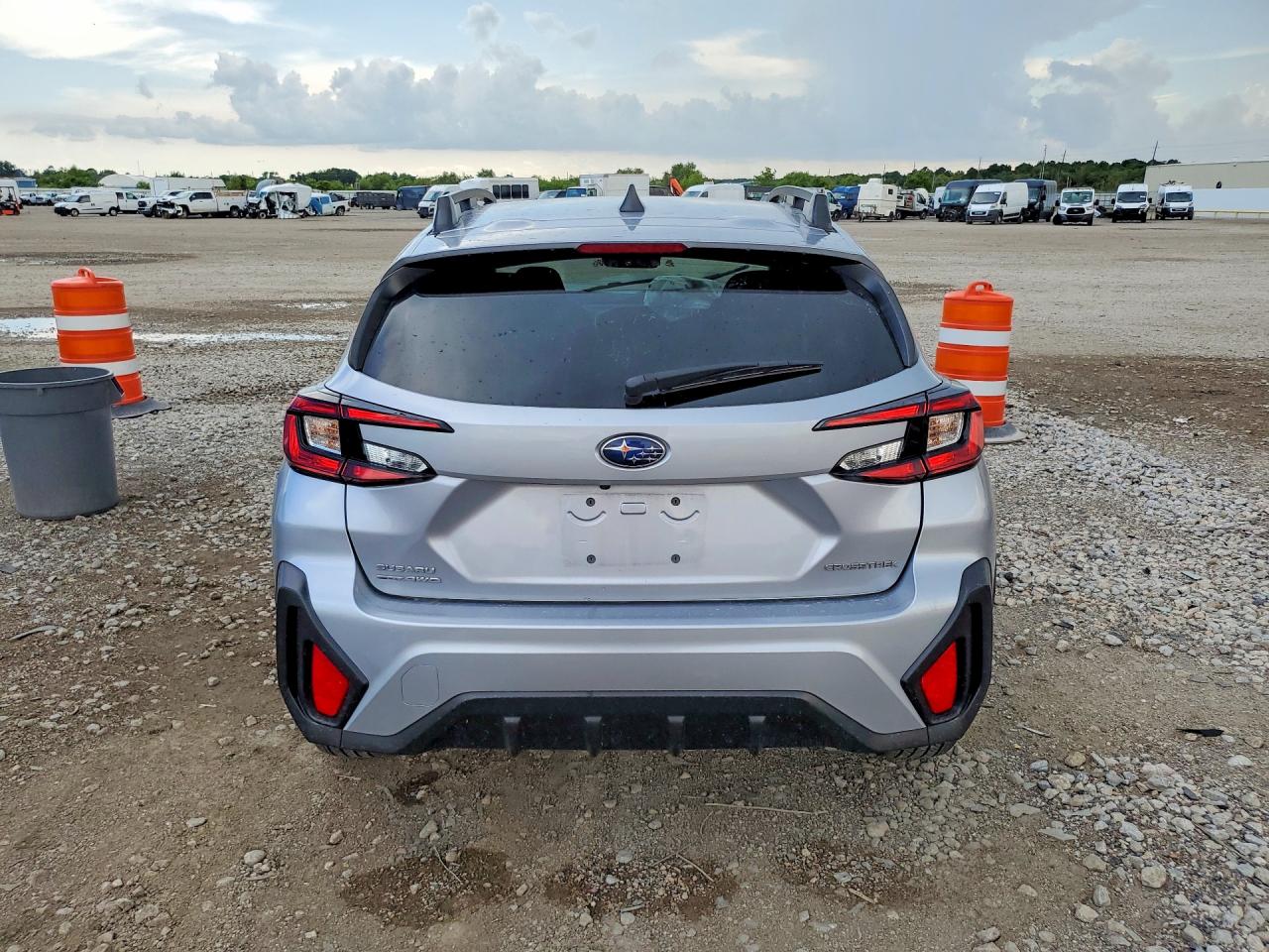2025 Subaru Crosstrek Premium Серебряный vin: JF2GUHDC2S8327253