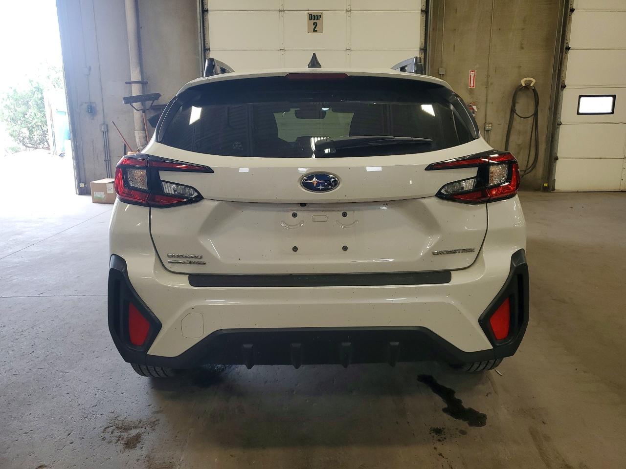 2025 Subaru Crosstrek Premium White vin: JF2GUHDC2S8339175