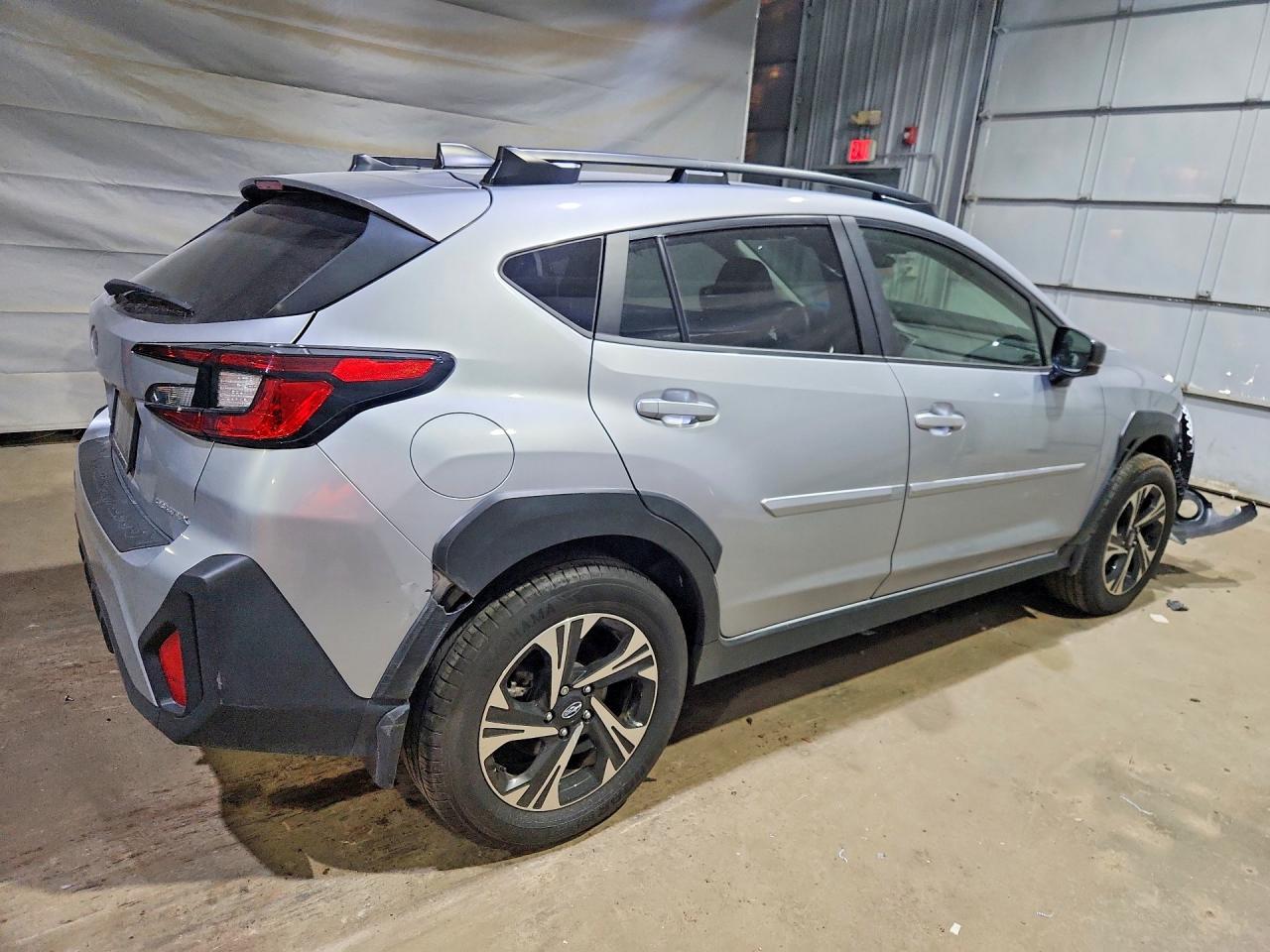 2025 Subaru Crosstrek Premium Silver vin: JF2GUHDC4SH294904