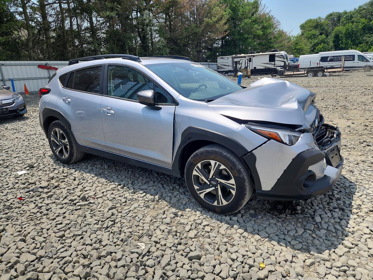 2025 Subaru Crosstrek Premium Серебряный vin: JF2GUHDC5SH289808