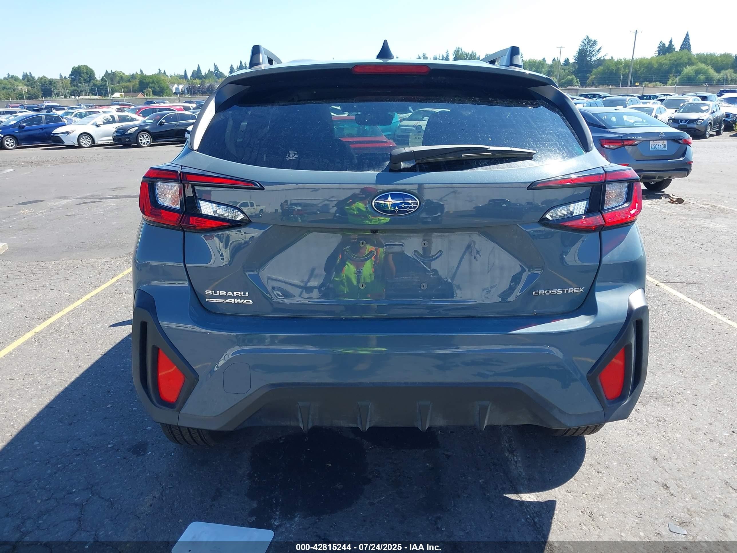 2025 Subaru Crosstrek Premium Gray vin: JF2GUHDC9SH213749