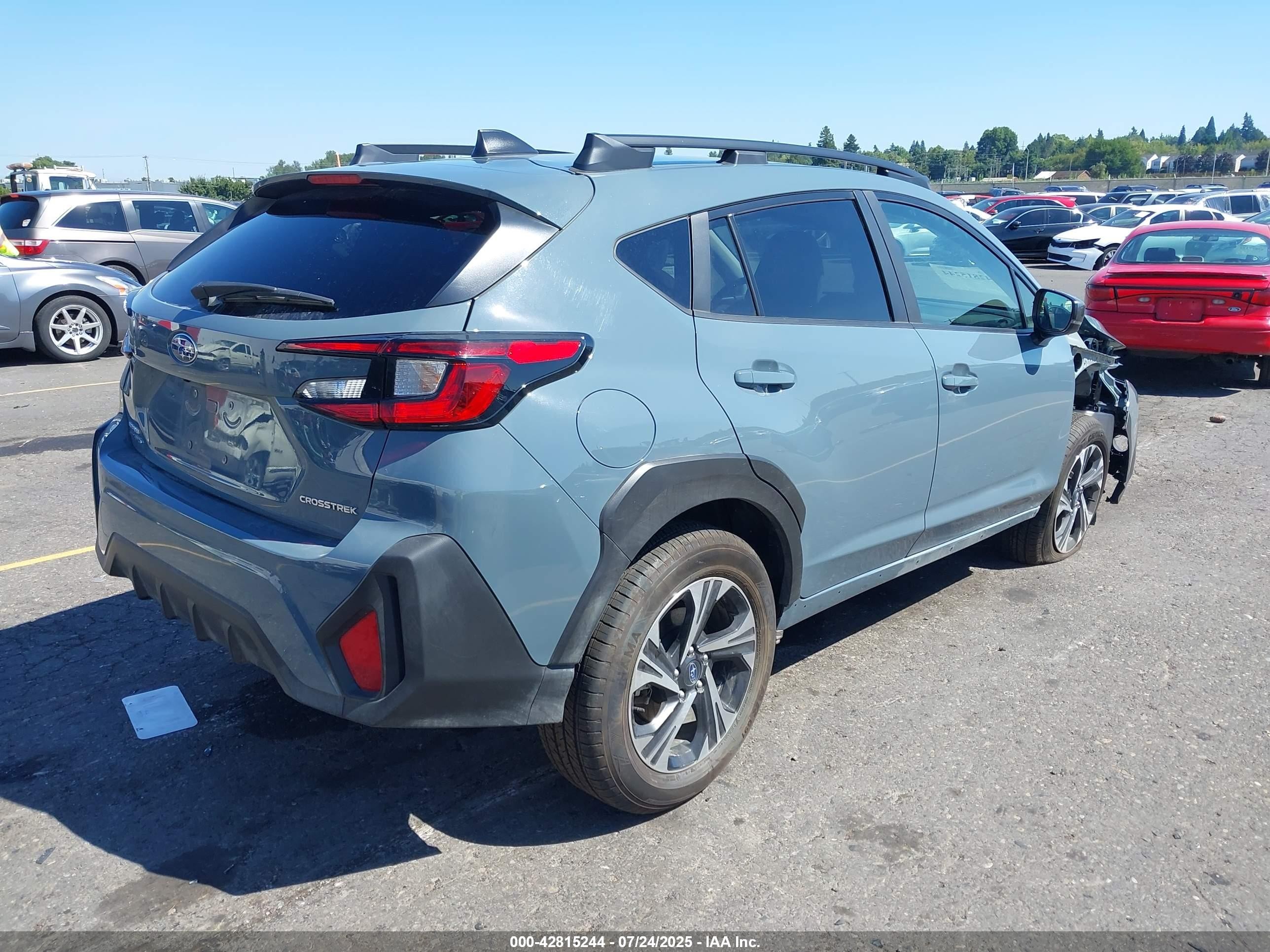 2025 Subaru Crosstrek Premium Gray vin: JF2GUHDC9SH213749